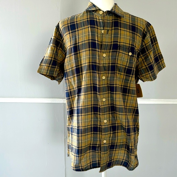 Men’s Grayers Lightweight Classic Plaids Short Sleeve - Picture 1 of 3